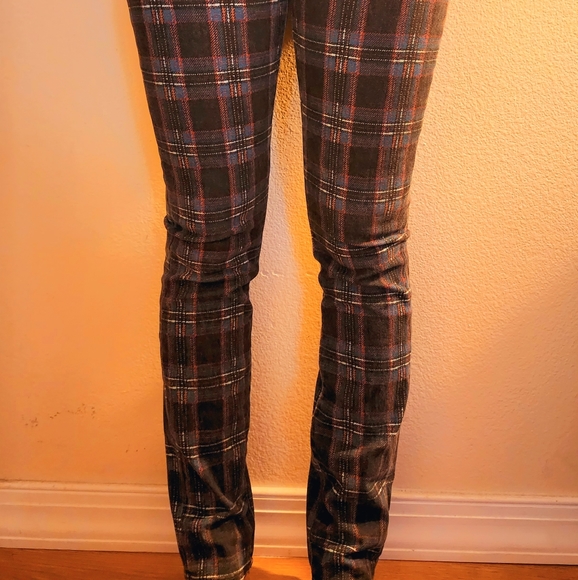 PAIGE Hoxton Ultra-skinny High-rise Jeans in Black Atlantic Tartan Plaid - Picture 1 of 4